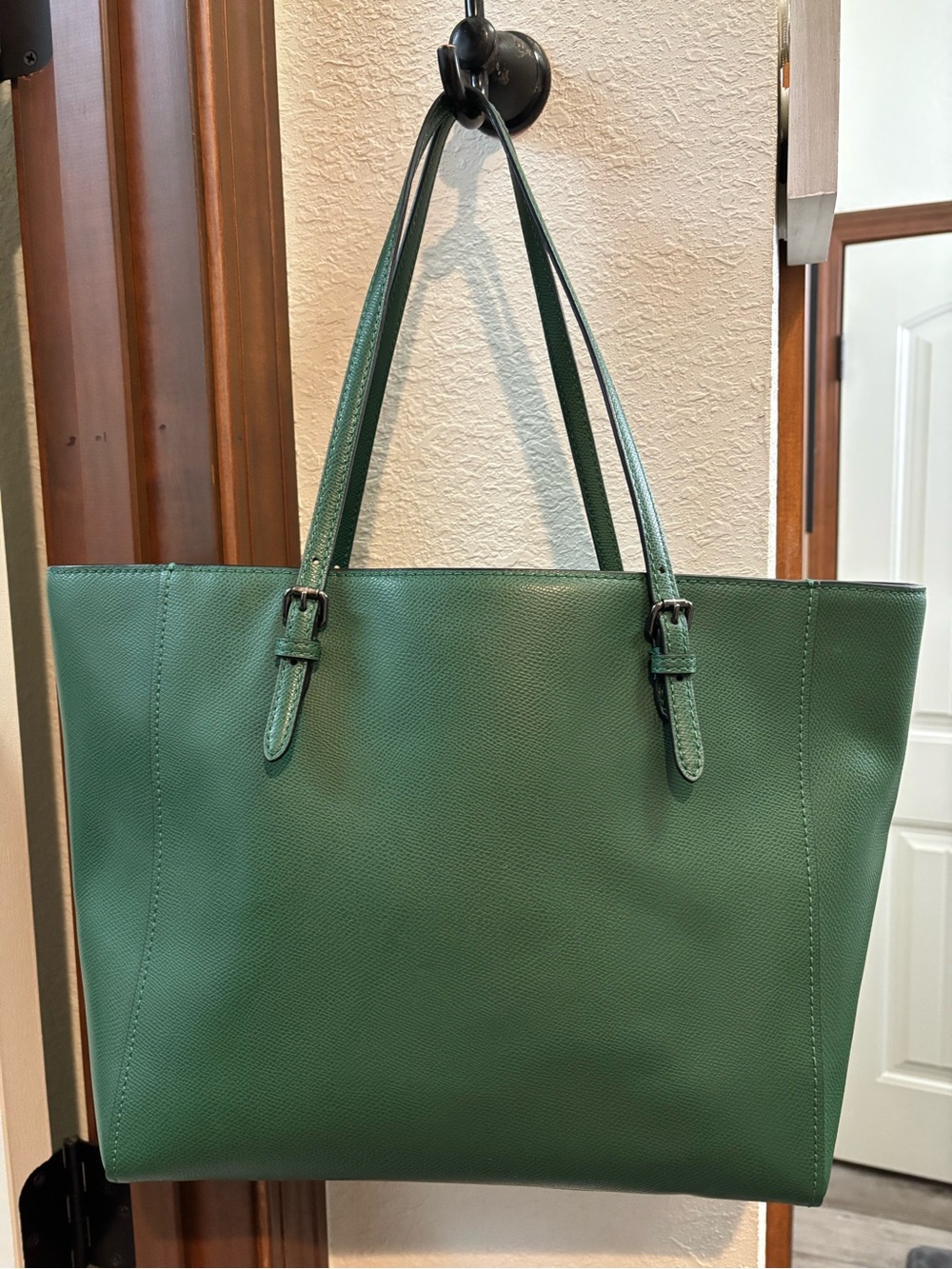 Coach Green Leather Tote with Turnlock and Charm - Picture 2 of 9